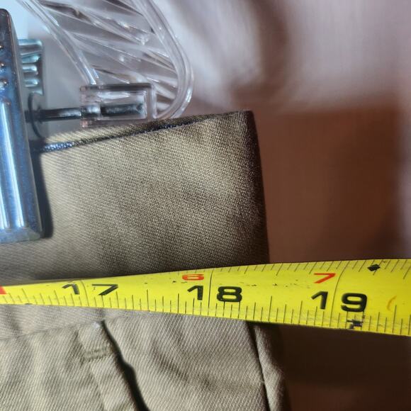 Banana Republic Aiden Chino Pants Men 35x34 Khaki Tan Flat Front - Picture 6 of 7